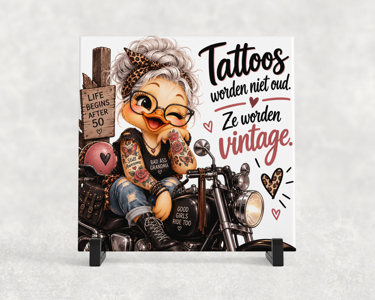 Tegeltje | Tattoos worden niet oud – Vintage