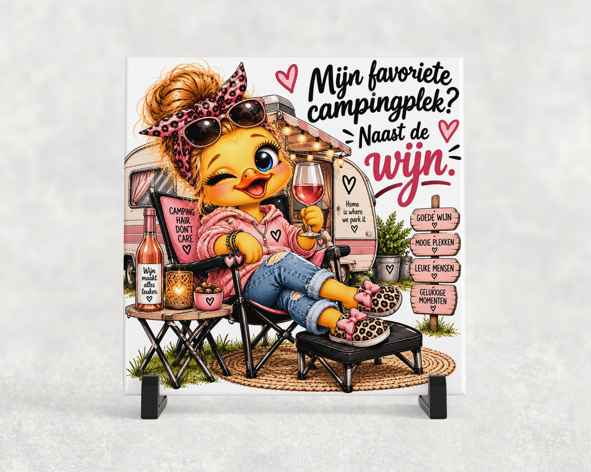 Tegeltje | Mijn favoriete campingplek? Naast de wijn