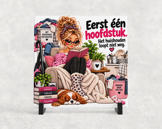 Tegeltje | Eerst één hoofdstuk – Het huishouden loopt niet weg